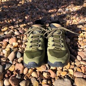 Salomon OUTline Low GTX Hiking Shoes